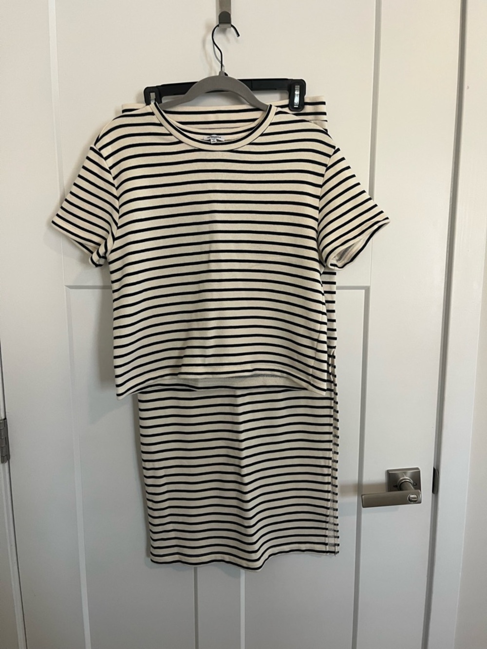 Striped Knit Two-Piece skirt set